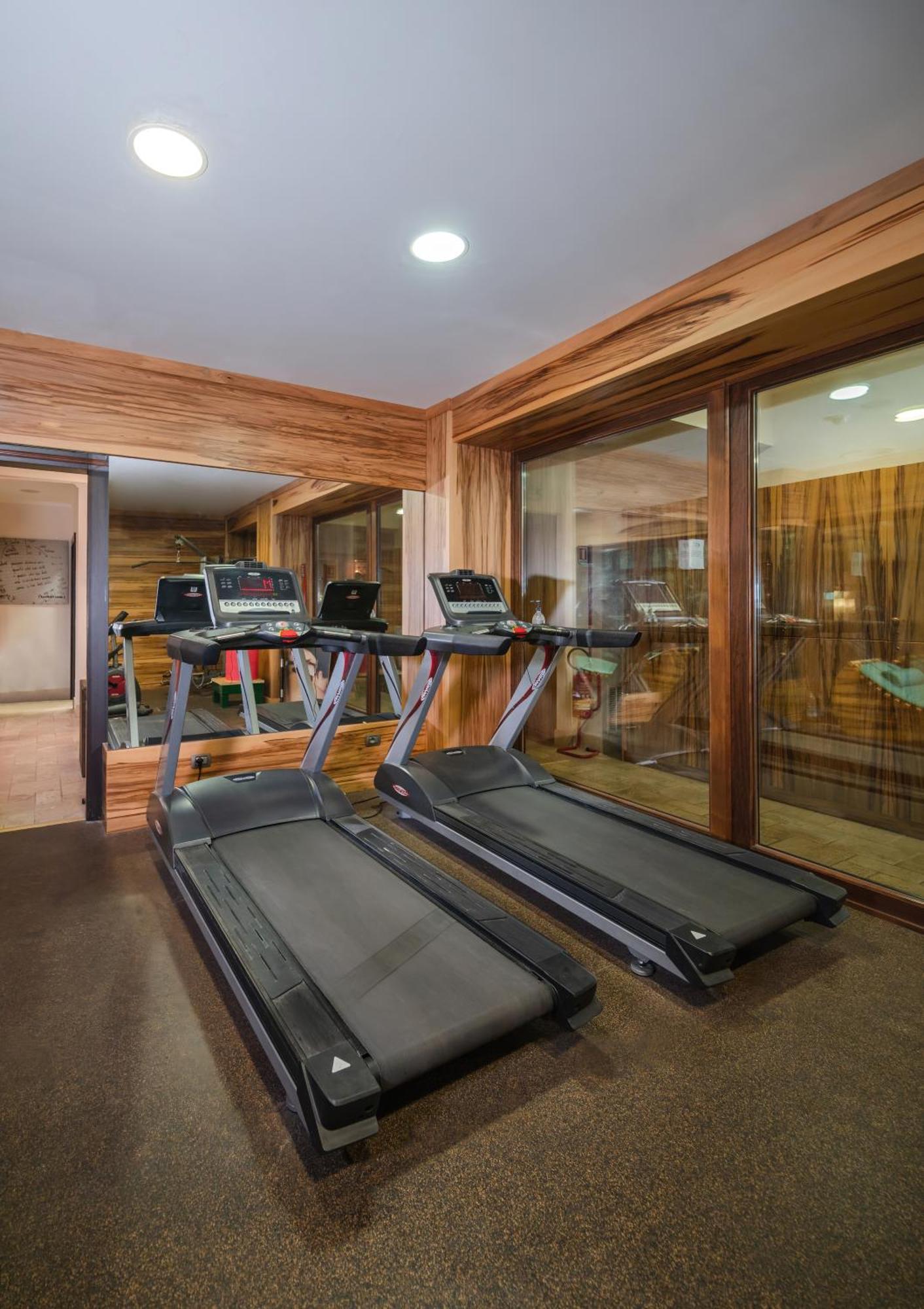 Ovindoli Park Hotel & Spa ภายนอก รูปภาพ
