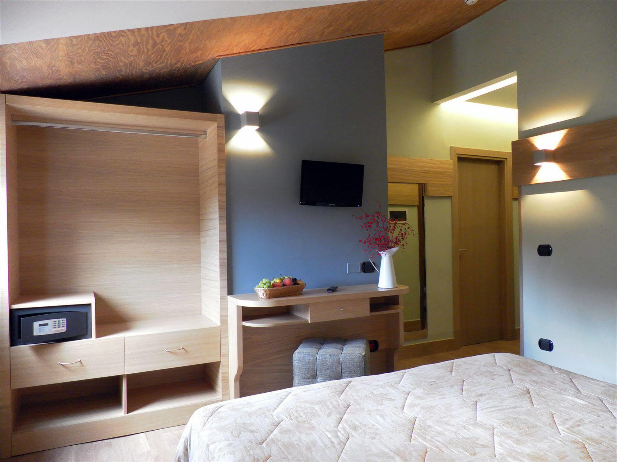 Ovindoli Park Hotel & Spa ภายนอก รูปภาพ