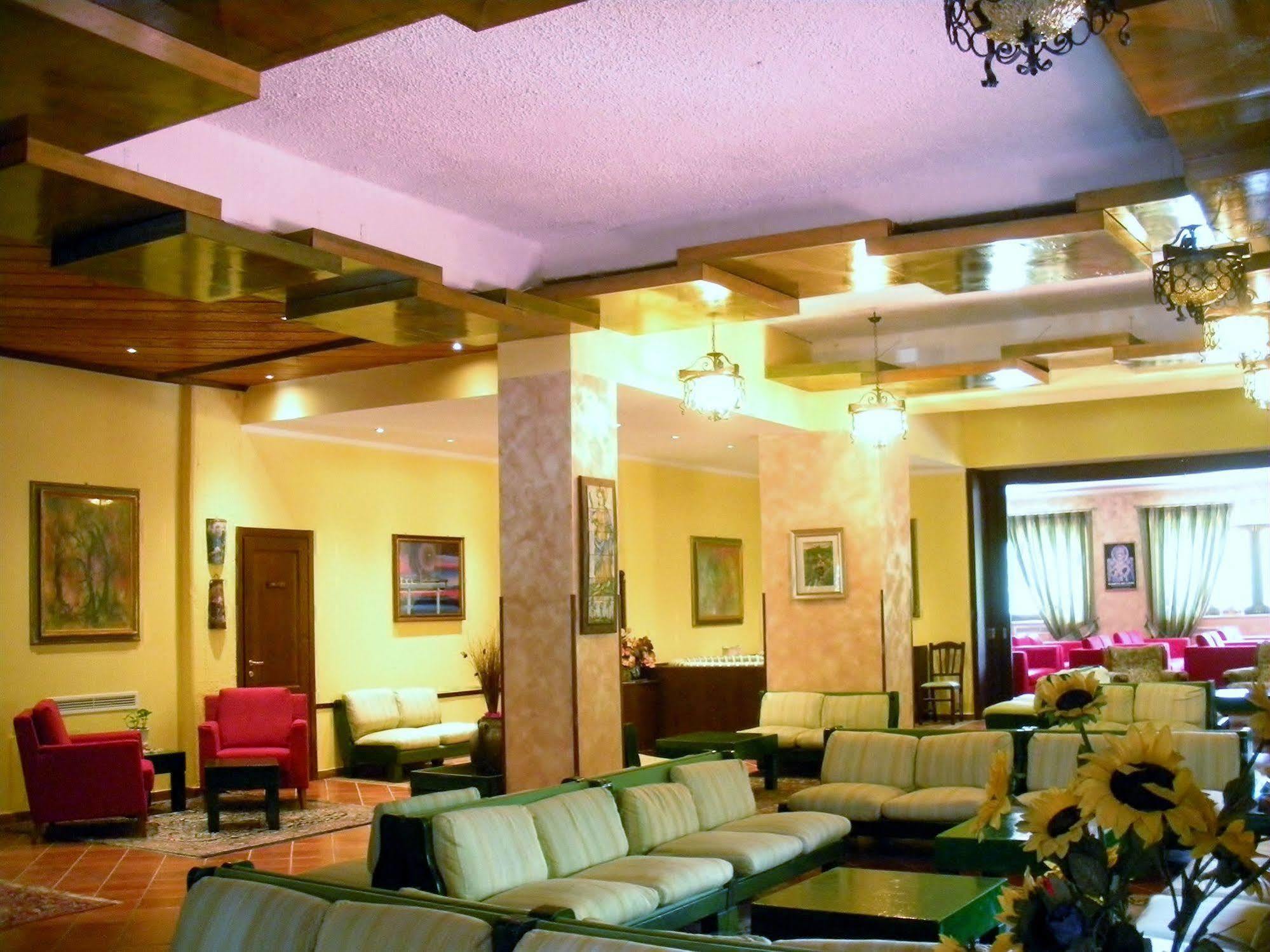 Ovindoli Park Hotel & Spa ภายนอก รูปภาพ