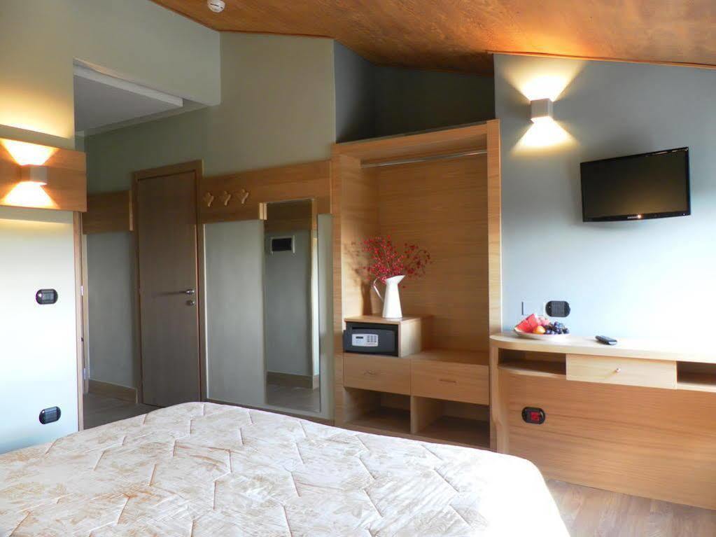 Ovindoli Park Hotel & Spa ภายนอก รูปภาพ